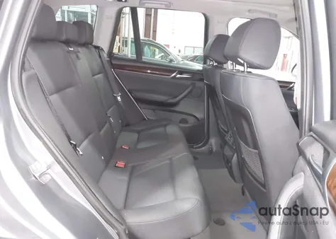 2017 BMW X3 xDrive28I z USA, uszkodzony, nr VIN 5UXWX9C51H0T04238